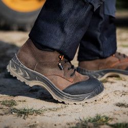 purchase NIKOLA 2011