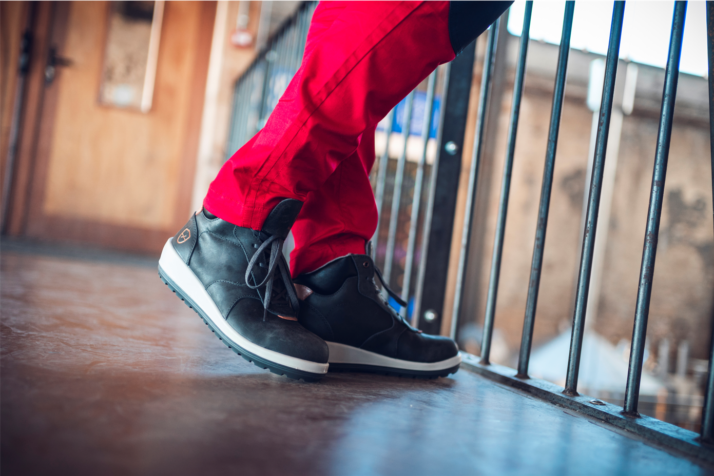 Chaussure de s&eacute;curit&eacute; norme S3 mod&egrave;le Briana 97,10&euro;