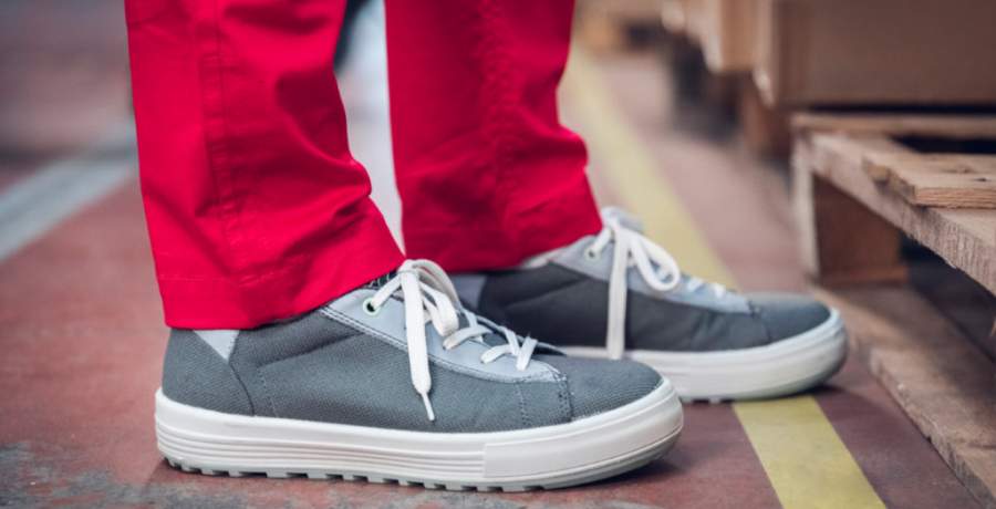 Travail en position debout statique : pour quelles chaussures de sécurité opter ?